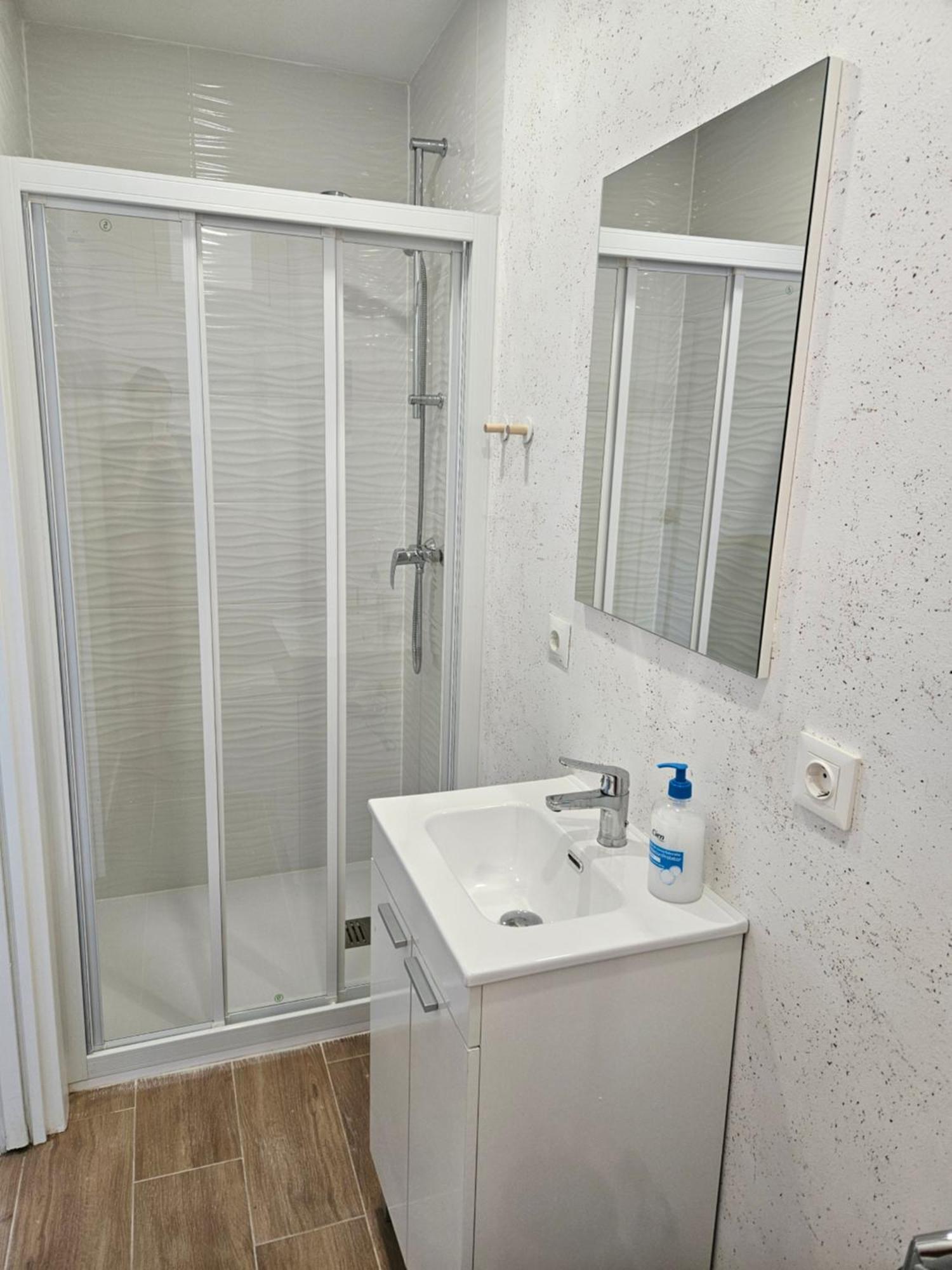 Julia'S Apartment マルベーリャ エクステリア 写真